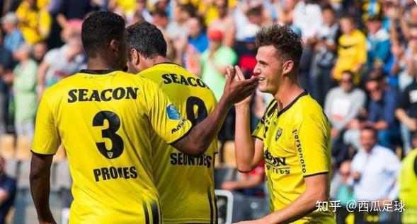 越南队伍多 越南队伍多